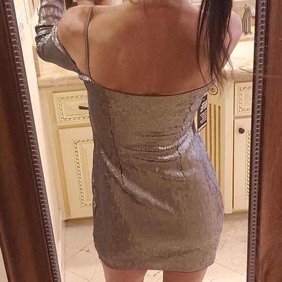 Express champagne-colored sequined dress, XS - Picture 5 of 14